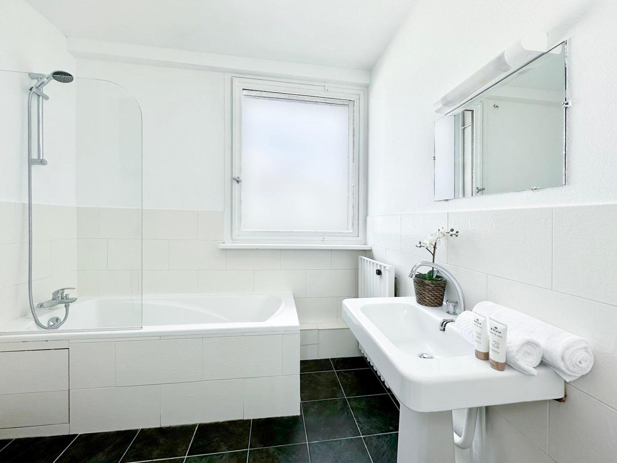 Spacious & Luxurious Flat In Montparnasse París Exterior foto