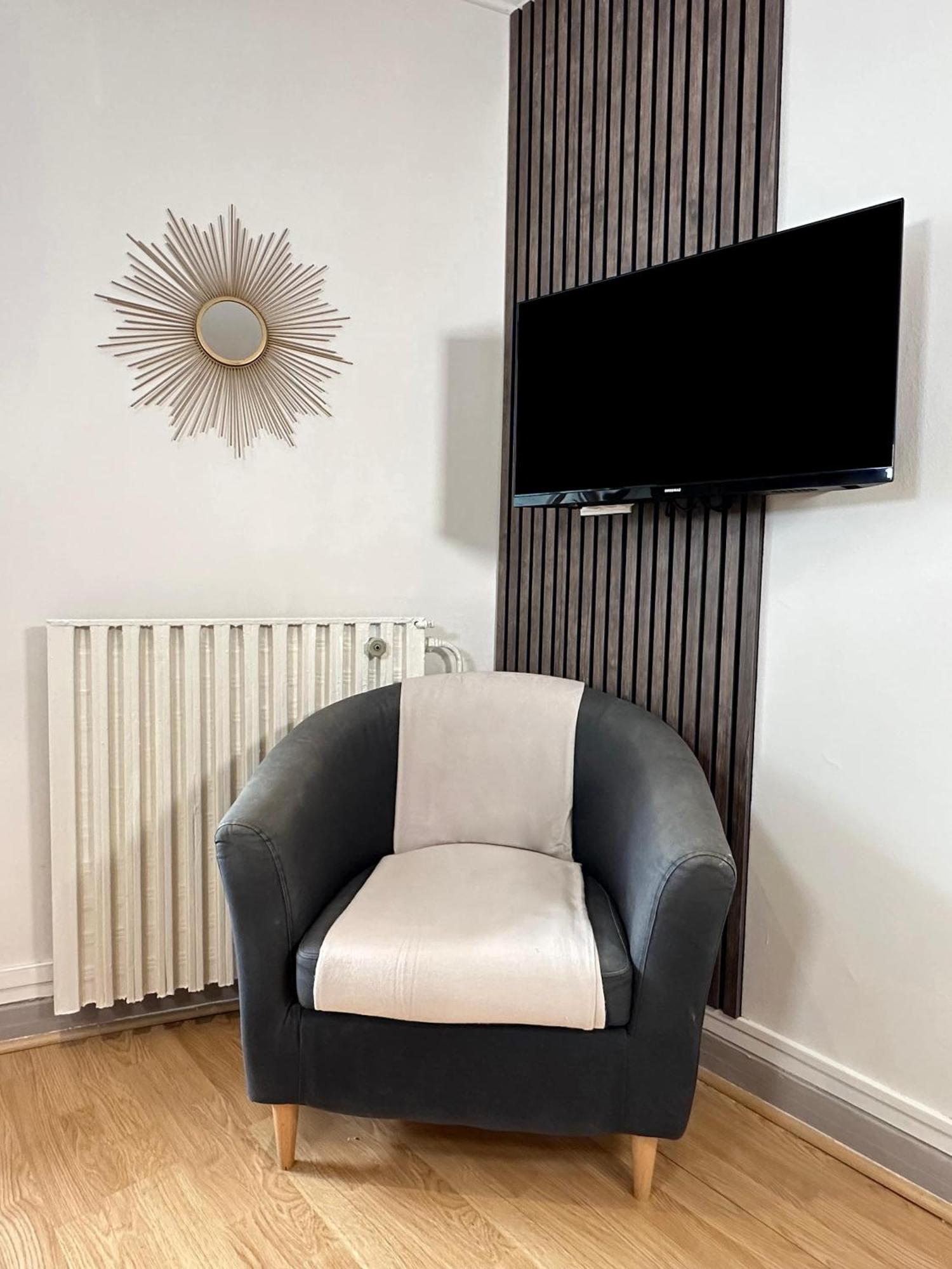 Spacious & Luxurious Flat In Montparnasse París Exterior foto